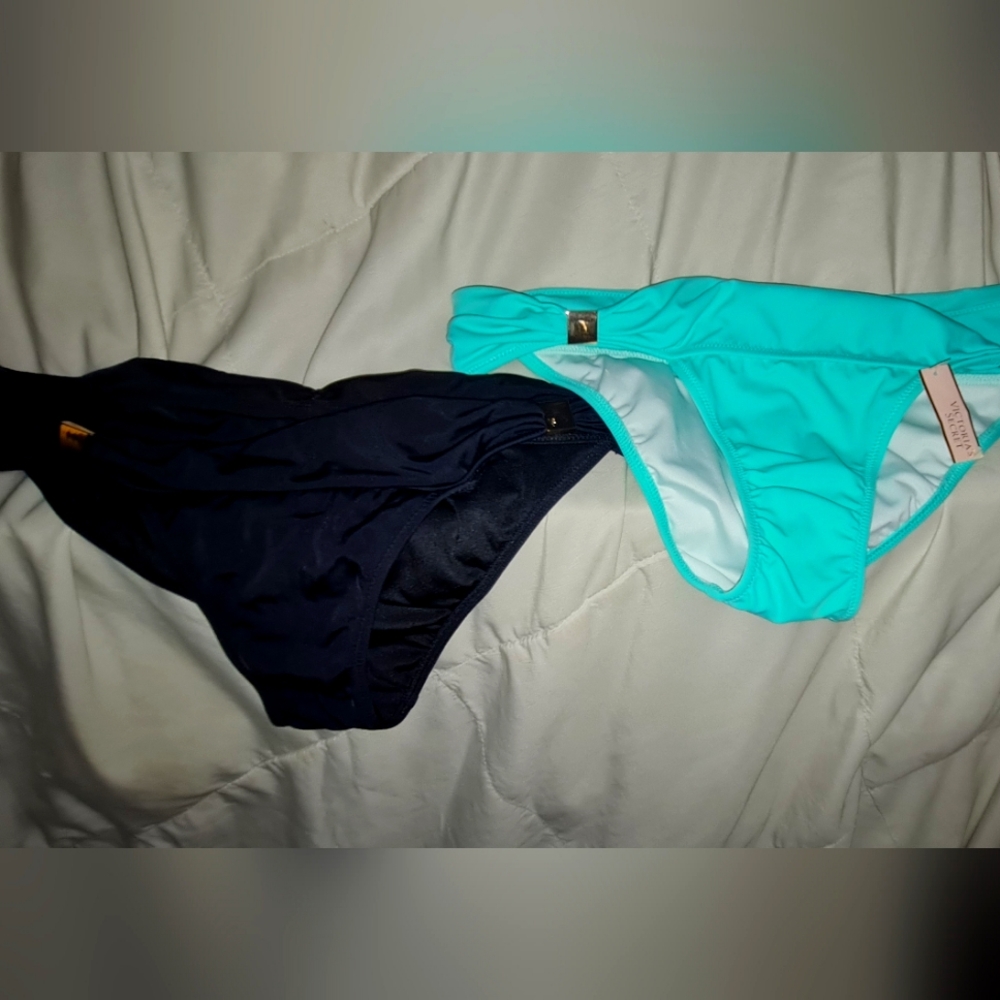 Bikini bottoms